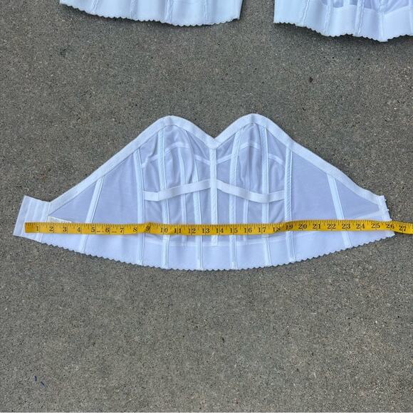 Vintage 60s 70s Wynette by Valmont White Ivory Bustier 36B Style 737 - Picture 5 of 6